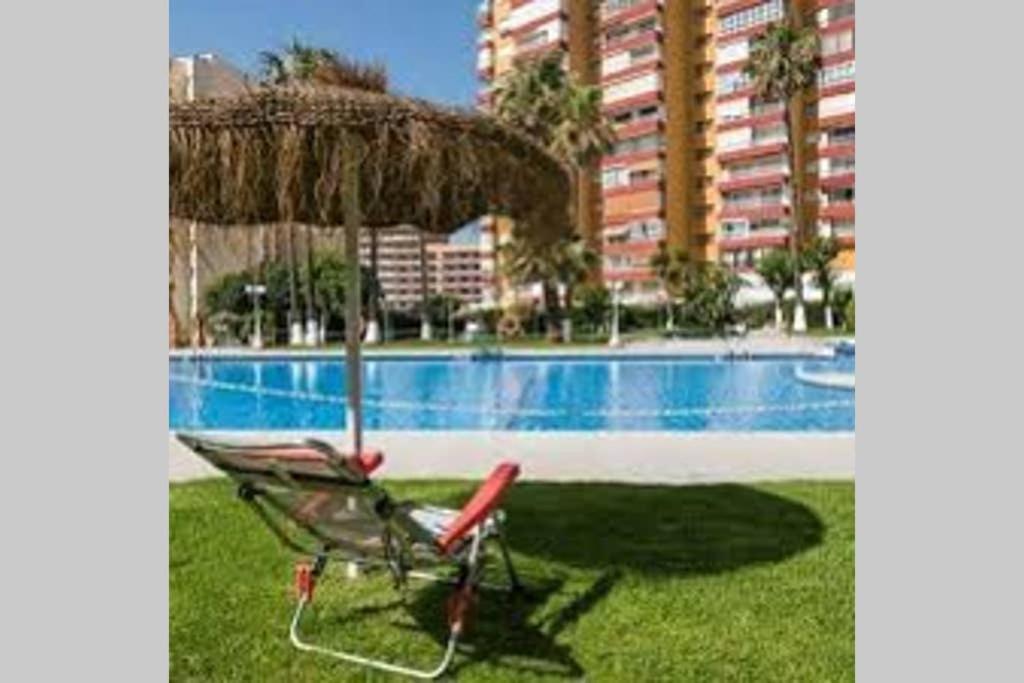 Coqueto Apartamento En Puerto Marina Con Piscina Benalmadena Exterior photo
